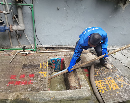 山亭清掏化粪池
